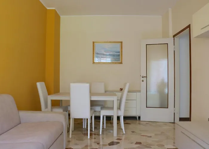 Frattini Comfy Family Home - 4 People